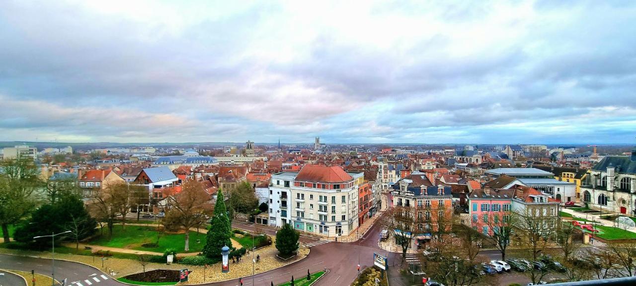 Apartamento Le Perchoir, High-End & Panoramic View Troyes Exterior foto